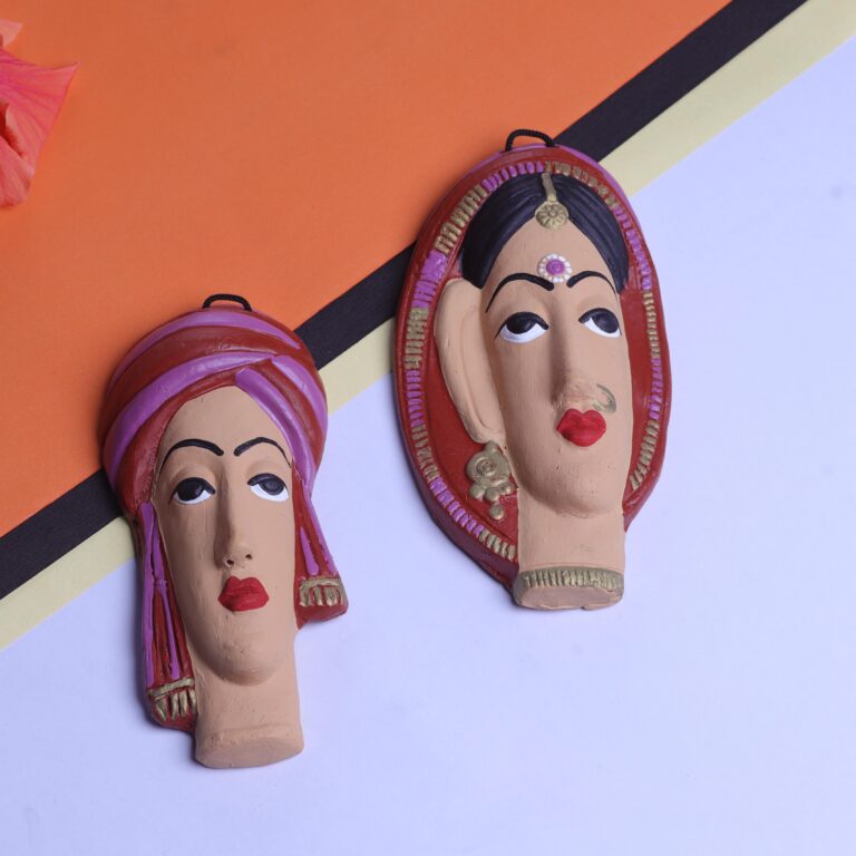 Terracotta Wall Hanging Farmer Couple Wall Art Handmade Clay Wall Décor Rural Theme Wall Hanging Ethnic Wall Decoration Traditional Indian Wall Art Terracotta Home Décor Village Life Wall Hanging Clay Wall Hanging Showpiece Eco-friendly Wall Décor Rustic Wall Art Handcrafted Wall Hanging Farmer & Wife Terracotta Art Tribal & Folk Art Wall Décor