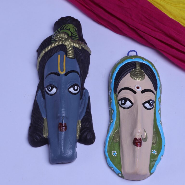 Terracotta Radha Krishna Wall Hanging Handmade Clay Wall Art Radha Krishna Face Hanging Rustic Home Décor Ethnic Wall Hanging Spiritual Terracotta Art Traditional Wall Hanging Handcrafted Jharkhand Terracotta